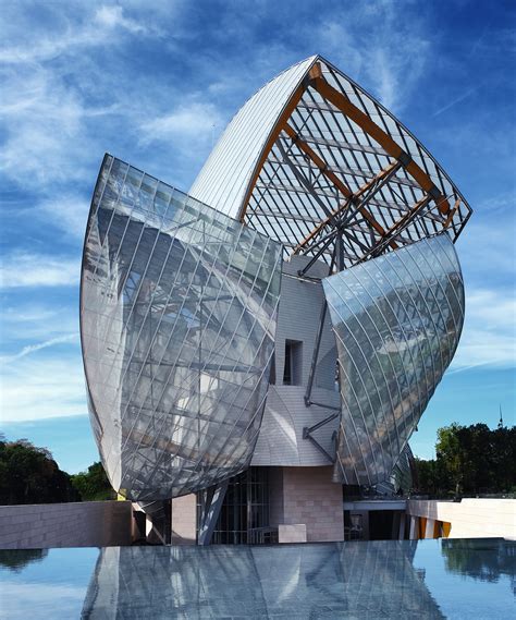 Fondation Louis Vuitton .